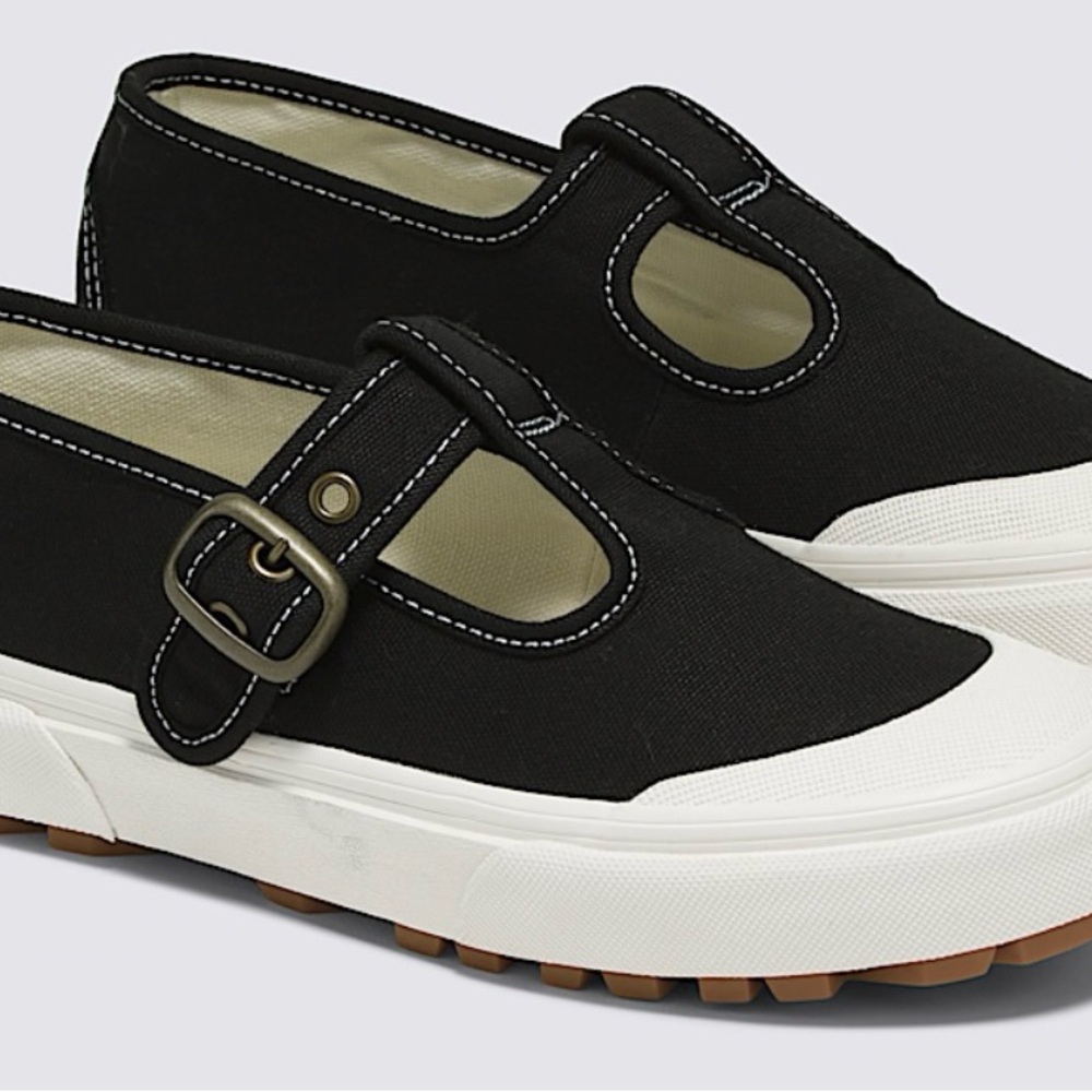 Vans Women’s Mary Jane’s